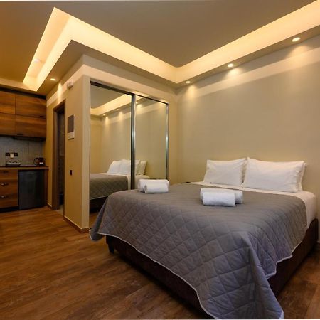 Seven Keys Luxury Suites Achilleion Exterior photo