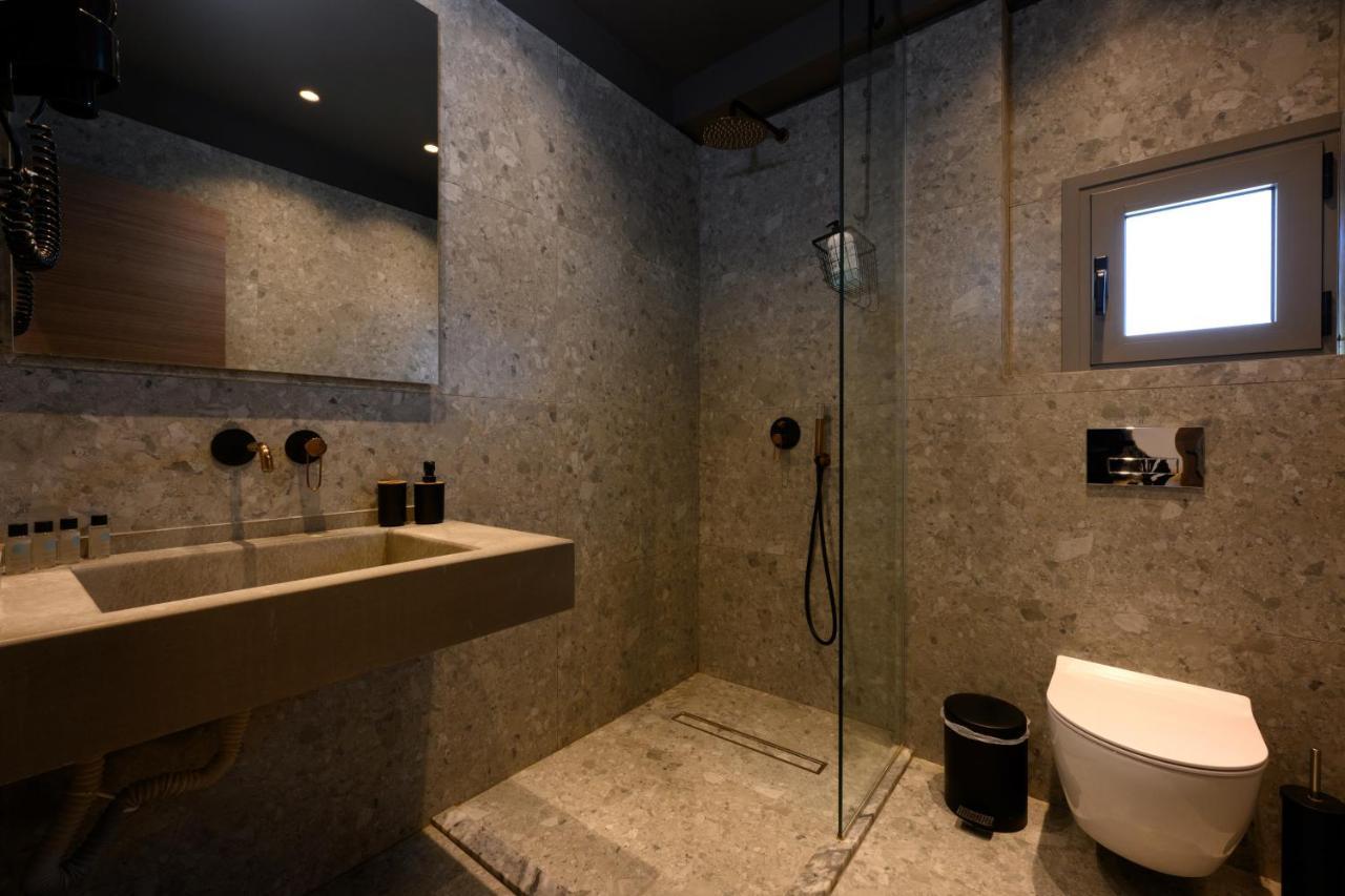Seven Keys Luxury Suites Achilleion Exterior photo